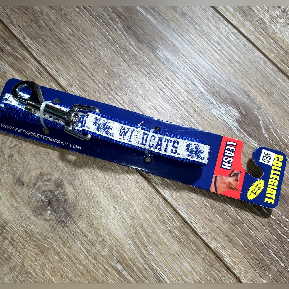 Pets First College Pet Leash - Blue and White University of Kentucky Size M 4ft.